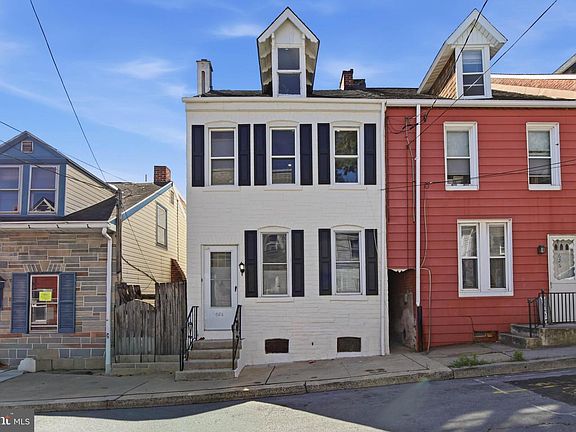 2nd image of 624 Poplar St