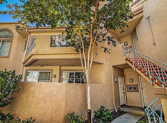 2nd image of 23839 Del Monte Dr
