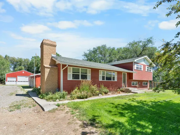 617 Lane 9, Powell, WY 82435
