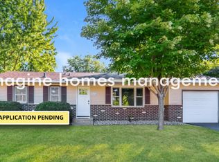 4272 Sandstone Dr, Eagan, MN 55122