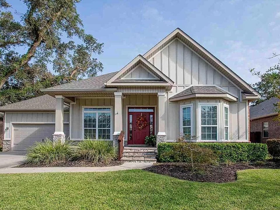 1st image of 994 Legacy Oaks Dr