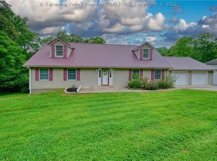 5408 Hillbrook Dr, Cross Lanes, WV 25313