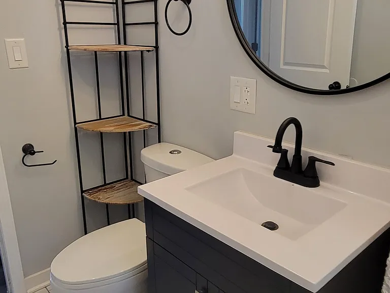 447 S Park Rd — Photo 4