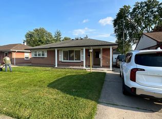 1218 E Kalama Ave, Madison Heights, MI