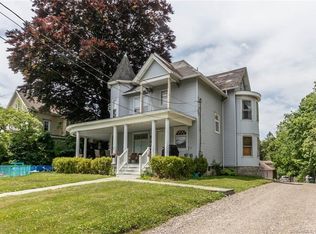 36 Farview Ave, Danbury, CT 06810