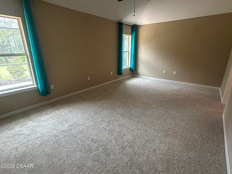 665 Elk River Dr — Photo 9