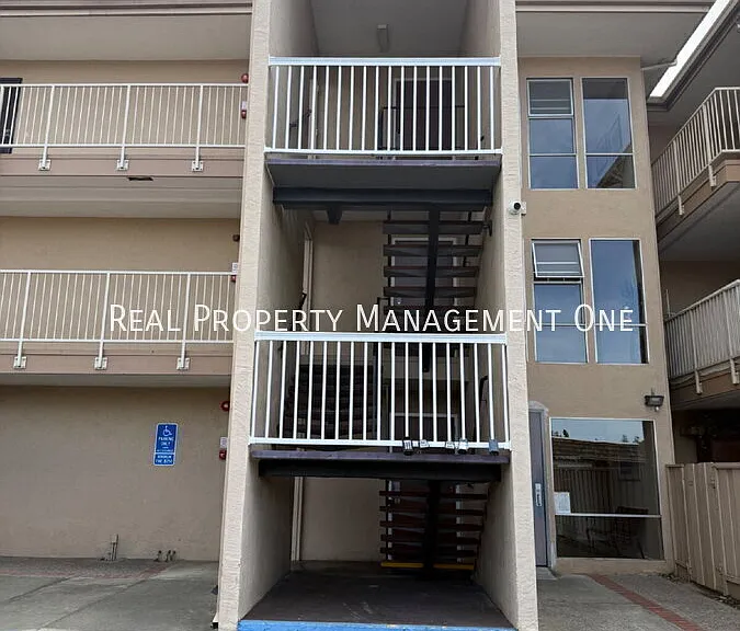 38500 Paseo Padre Pkwy #301 — Photo 4