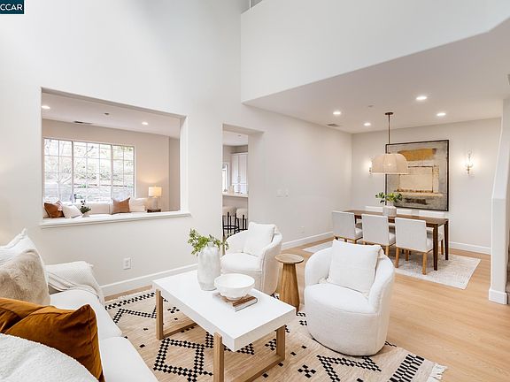 5th image of 170 Shadowhill Cir