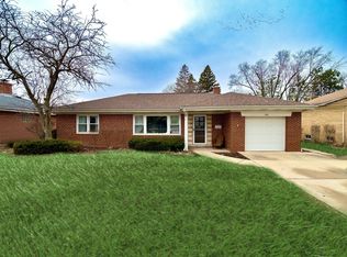 460 S Cherry St, Itasca, IL 60143