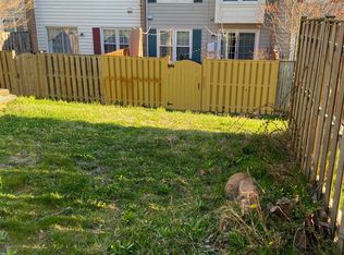 9920 Maple Leaf Dr, Gaithersburg, MD 20886