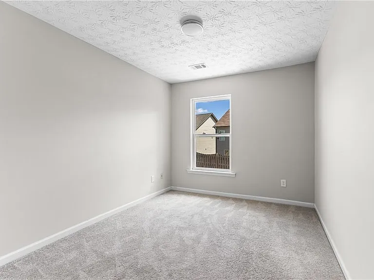 6604 Splashwater Dr — Photo 26