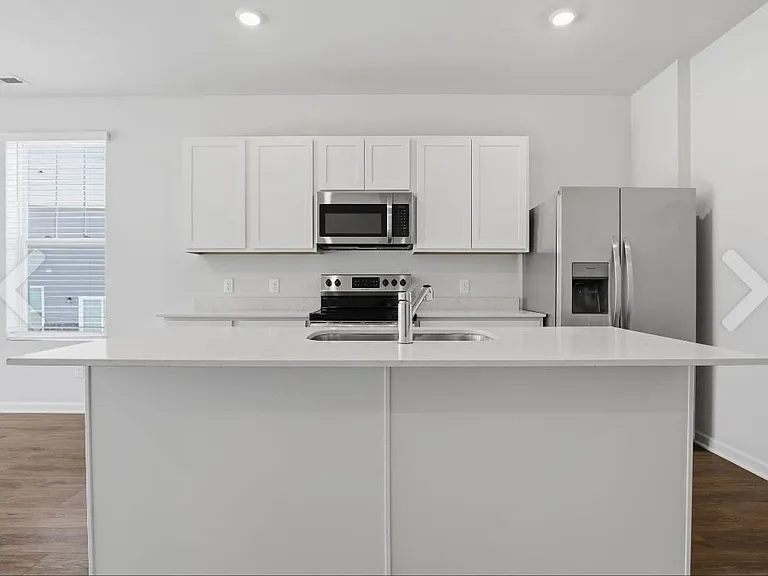 473 Alcott Way — Photo 1