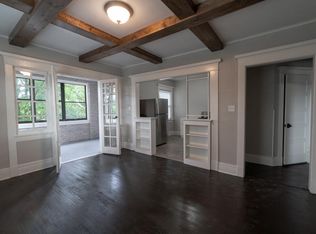 824 Main St APT 2B, Cedar Falls, IA 50613