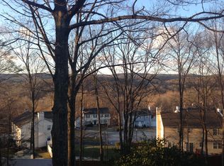 20 Buena Vista Ave, Peekskill, NY 10566