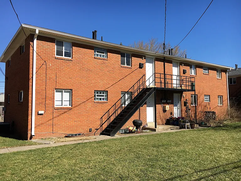 Fairglade Apartments — Photo 11