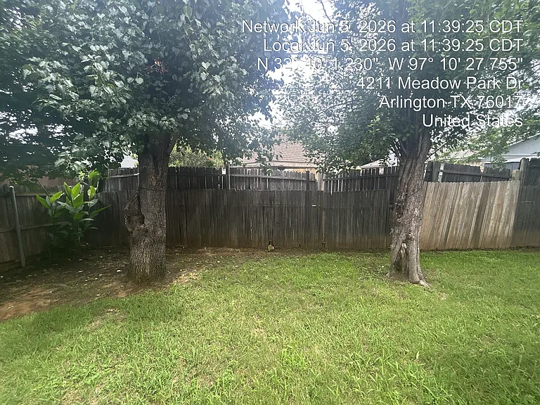 4211 Meadow Park Dr — Photo 13