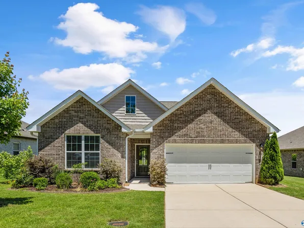 125 Paul Dr, Brownsboro, AL 35741