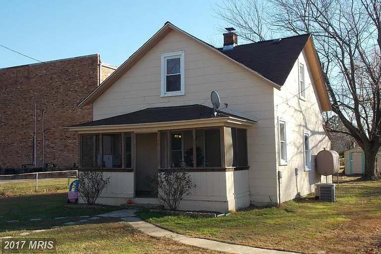 4365 Strauss Ave photo 1