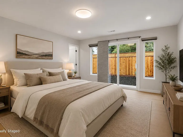12548 Paseo Flores — Photo 19
