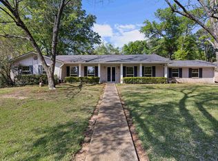 7 Lindsey Ln, Longview, TX 75601