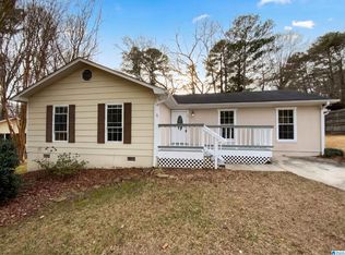 2412 Glenmore Ct, Birmingham, AL 35235