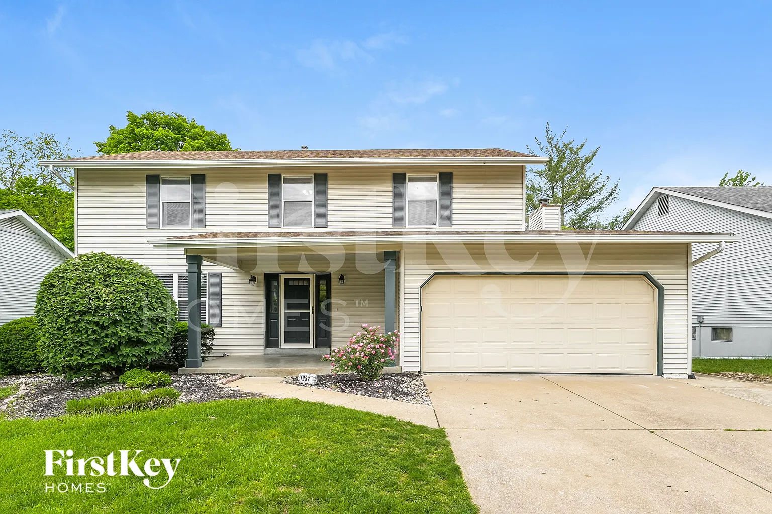 1237 Colby Dr photo 1