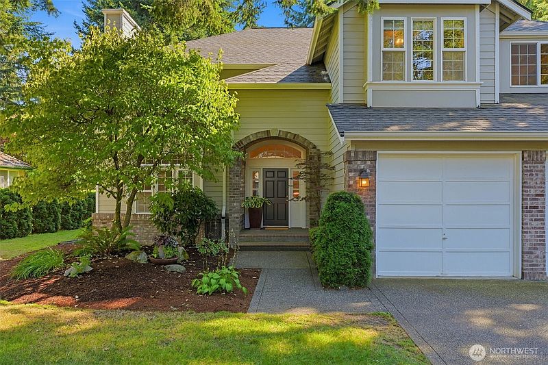 2nd image of 4316 N Foxglove Drive
