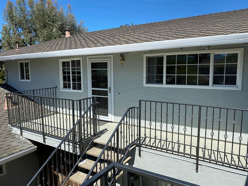 1st image of 955 Castlewood Dr #3