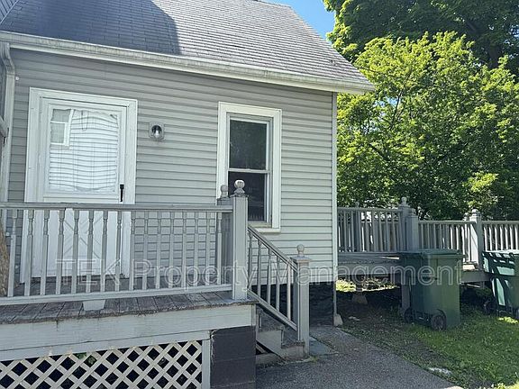 2nd image of 126 Parsells Ave
