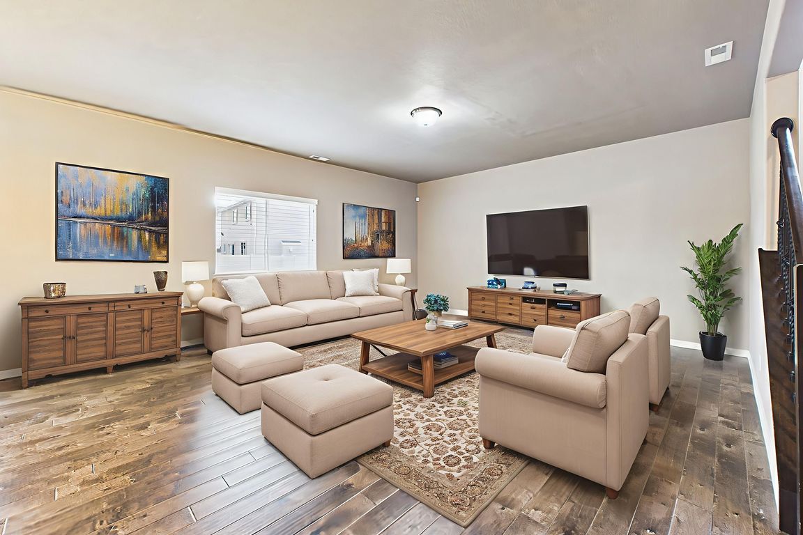 next background image