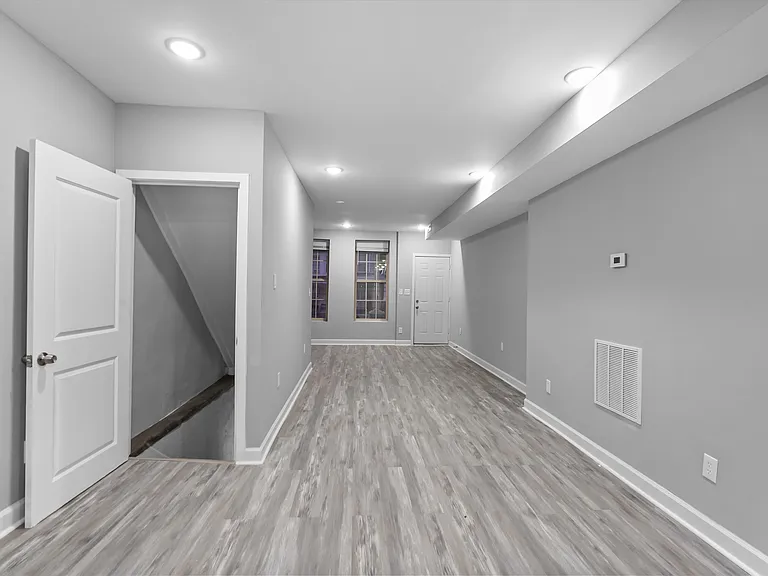 1731 N Pulaski St — Photo 21