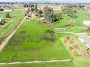 8132 E Paul Ave, Clovis, CA 93619