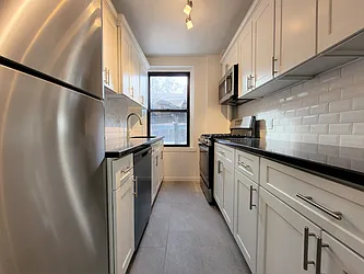 Rented by Living New York