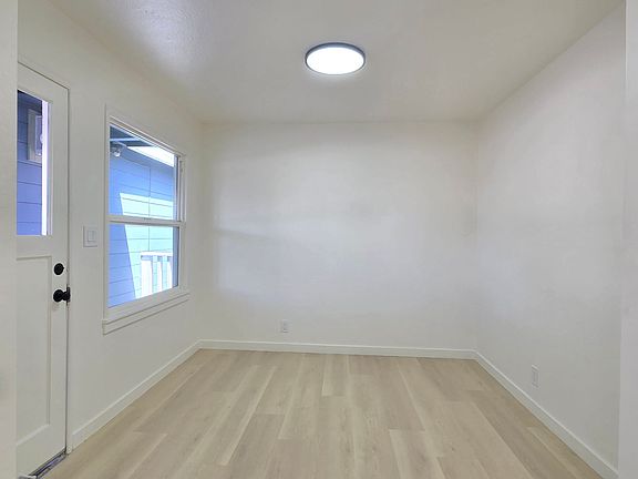 4th image of 675 Johanna Ave #1