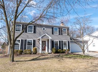 1037 Manchester Ct, Naperville, IL 60563