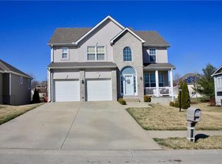 4505 Wilshire Dr S, Saint Joseph, MO 64506