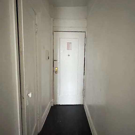 1214 Avenue K #3G — Photo 2