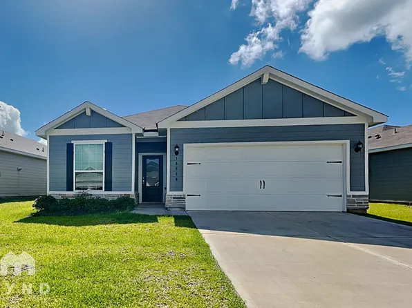 15526 Caramel Springs Dr, Conroe, TX 77303