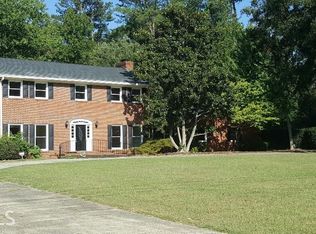2124 Carriage Dr, Morrow, GA
