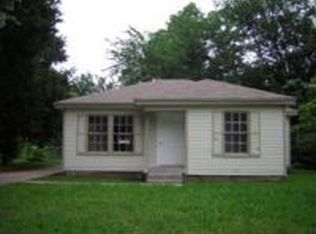 8633 Grovecrest Dr, Dallas, TX 75217