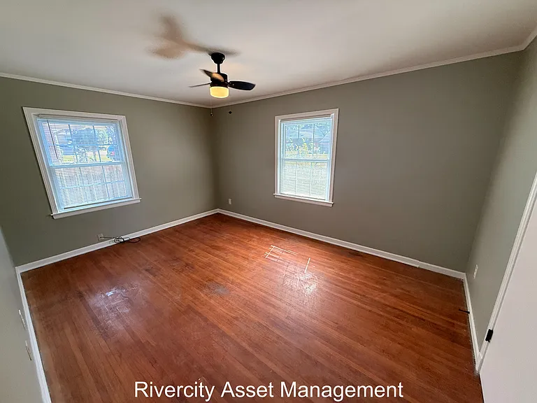 3176 Toby Ln — Photo 14