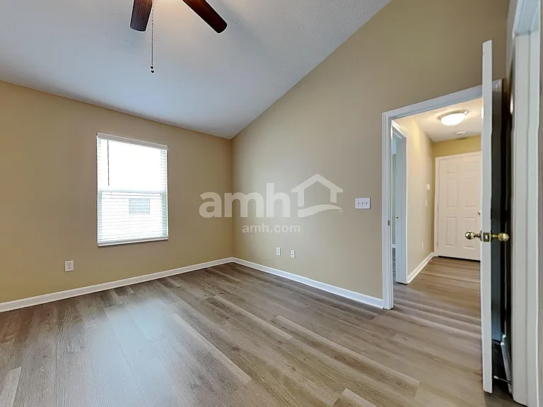 7783 Haverhill Ln — Photo 11