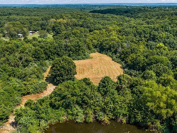 5th image of 3735 State Road Aa