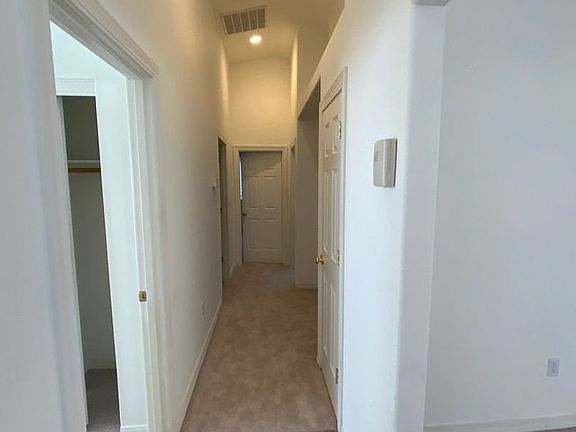 5th image of 1905 NE 152nd Pl