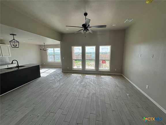 2nd image of 3103 Atascosa Dr