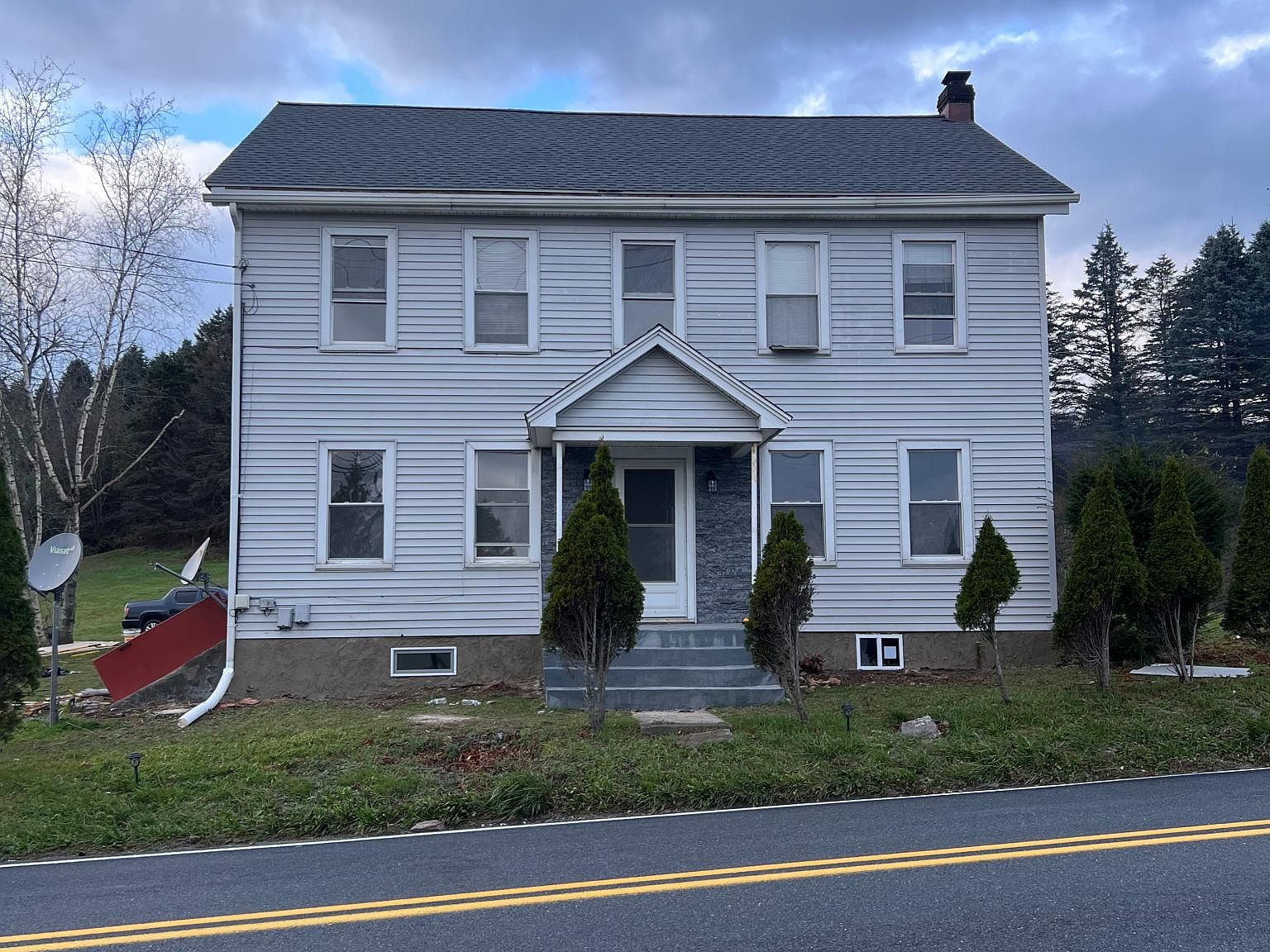735 Gilbert Rd Floor 1, Gilbert, PA 18331 | Zillow