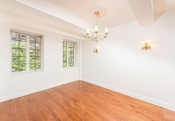 3rd image of 336 E 53rd St APT 3