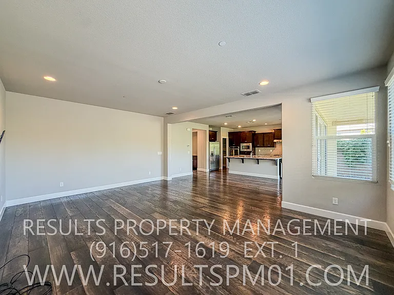 5043 Verona Dr — Photo 14