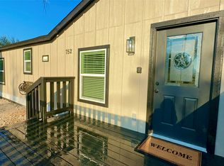 752 Jones Rd, Weatherford, TX 76088