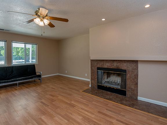 5th image of 13959 Idaho Ave